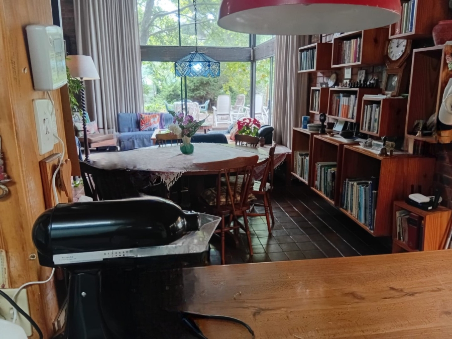 5 Bedroom Property for Sale in Clarens Free State